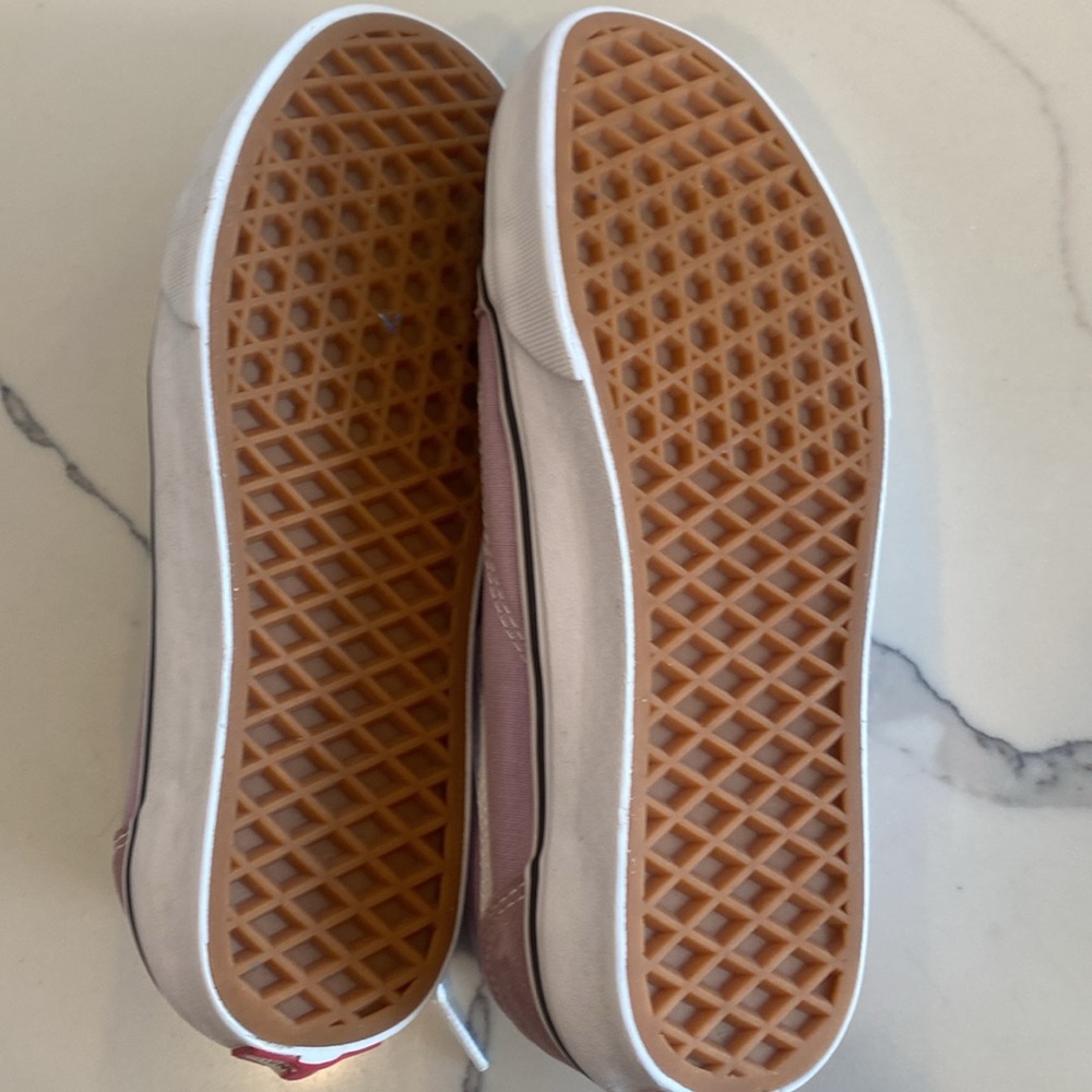 Vans pink Women’s size 5 - Picture 5 of 6